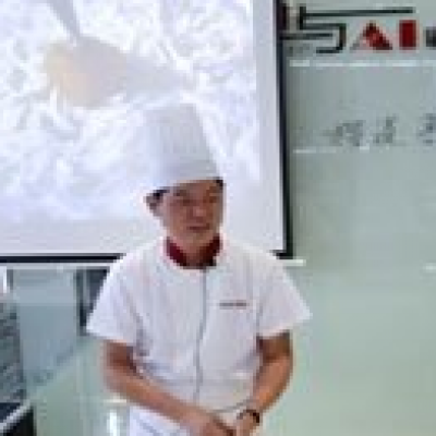 用良心做食品的董事长