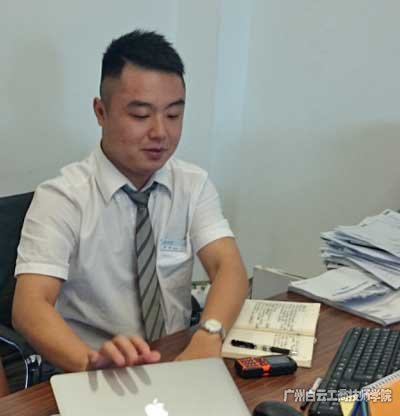 深圳市东通汽车贸易有限公司培训师 张斌