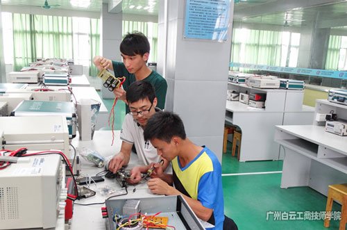 人口学校学习记录_人口学校学习制度图片(2)